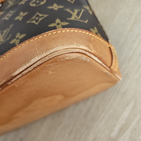 SOLD 🔥🔥Authentic Louis Vuitton Alma PM - Picture 12 of 17